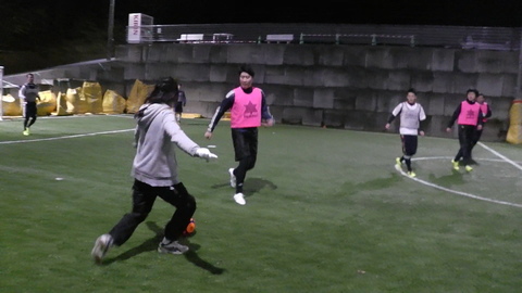 UNO 12/8(木) ダブルヘッダー at UNOフットボールファーム_a0059812_3102381.jpg