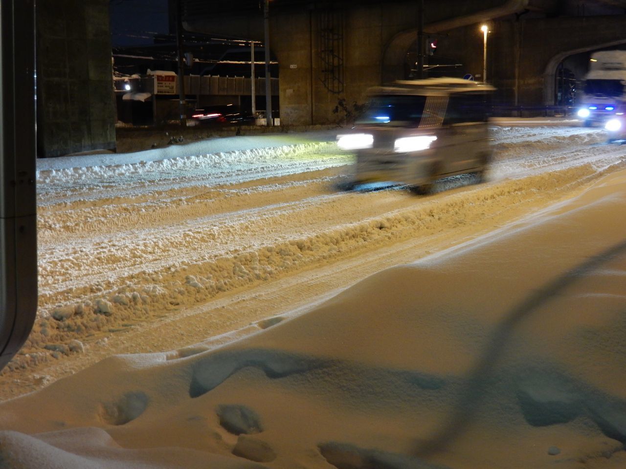 帰ったら大雪_c0025115_21271689.jpg