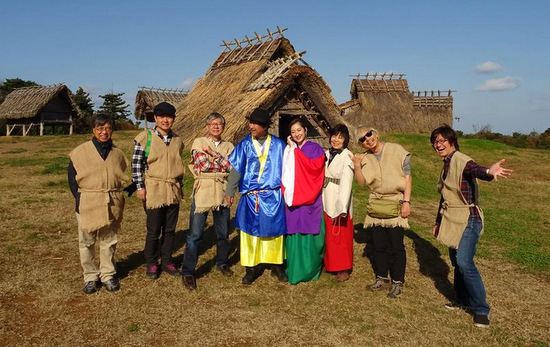 「鳥取・大山町　妻木晩田（むきばんだ）遺跡で昔の人の暮らしを見る」_a0000029_1111135.jpg