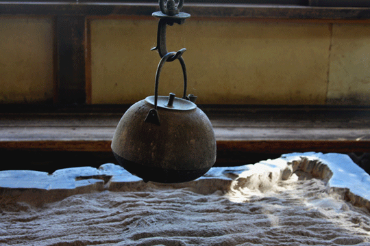 c0093046_8423640.gif