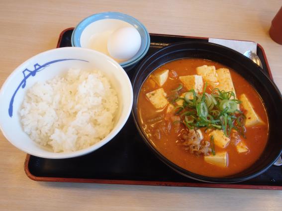 松屋の豆腐キムチチゲ膳 門真店_c0118393_11114873.jpg