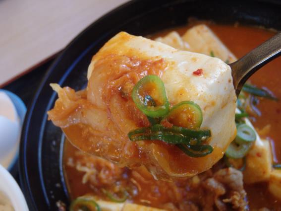松屋の豆腐キムチチゲ膳 門真店_c0118393_11231428.jpg