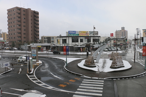 雪道や凍結している道路を安全に歩くには_c0075701_10414442.jpg