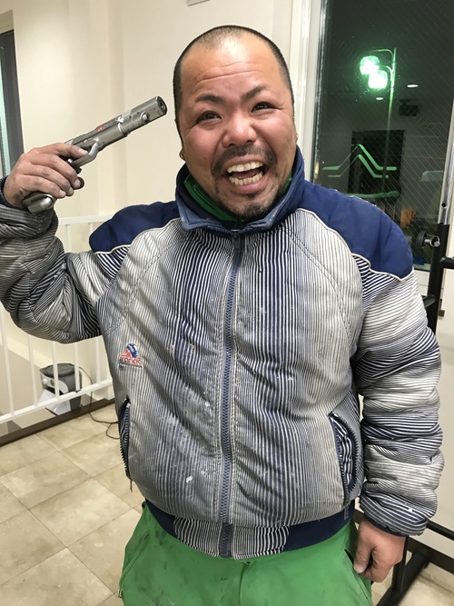 マサブロヽ(^o^)丿大雪ですが、TOMMY本店!2台のご成約!!ランクル、ハマー、アルファード_b0127002_20414980.jpg