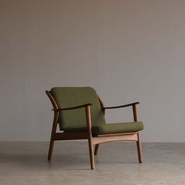 『Niels Kofoed Easy Chair(Teak&Oak)』_c0211307_1713844.jpg