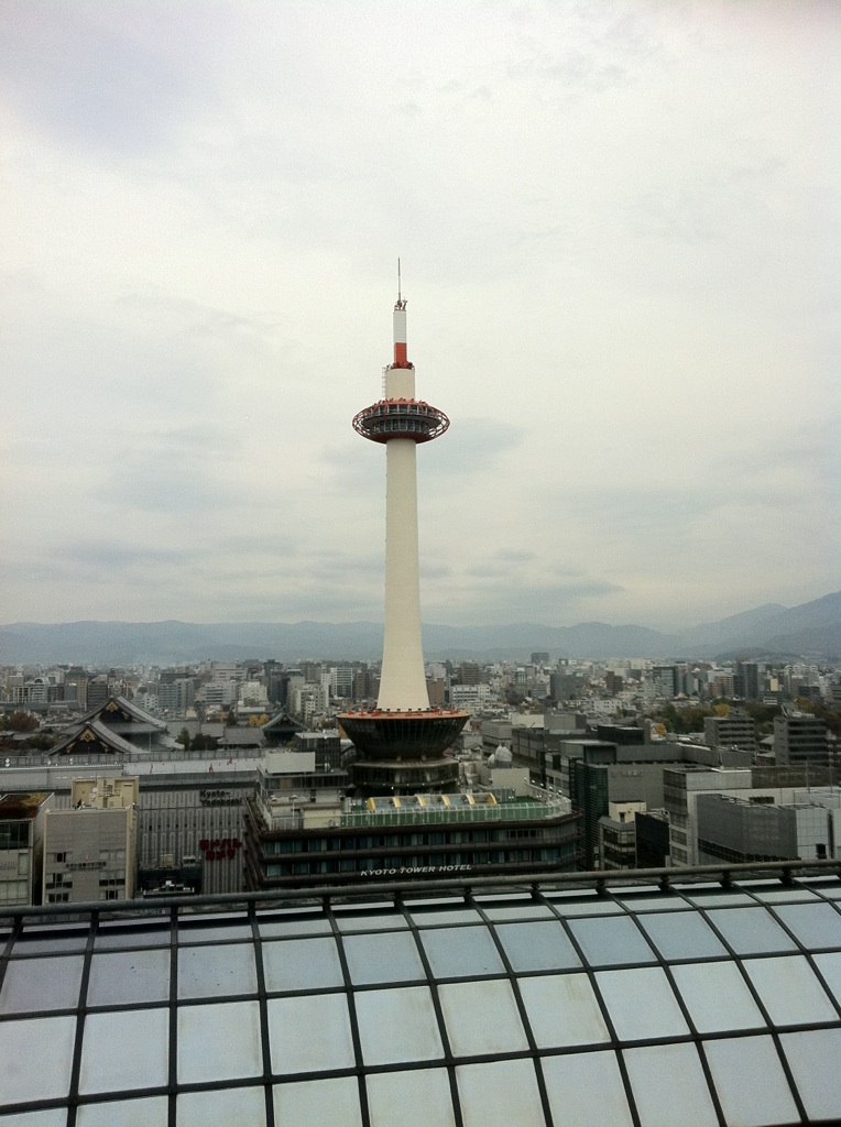 HPVワクチン薬害,63人4地裁で提訴(報道)_b0206085_1482319.jpg