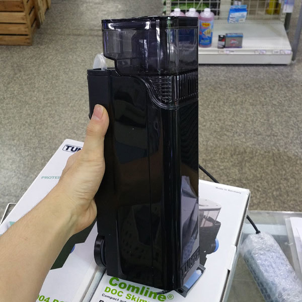 待望の小型水槽向けプロテインスキマーが新発売!! : ビー