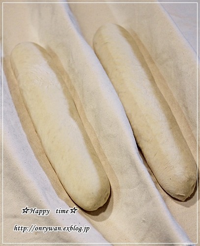 鮭フライ弁当とソフトフランス♪_f0348032_19224706.jpg