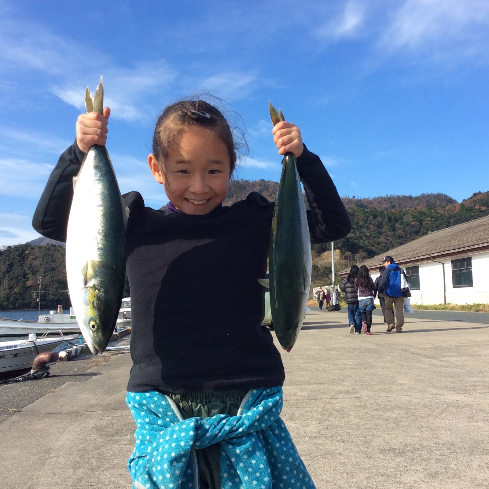 魚料理と燻製づくり_c0223463_15203191.jpg