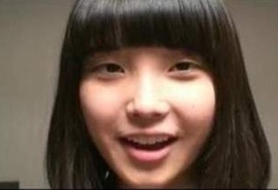 国民的歌手のIUアイユー 親日?彼氏は11歳年上!? ソルリと親友? 苦労秘話 盗作疑惑 歌詞を巡って論争 「最も美しい顔100人」に_f0158064_17210441.jpg