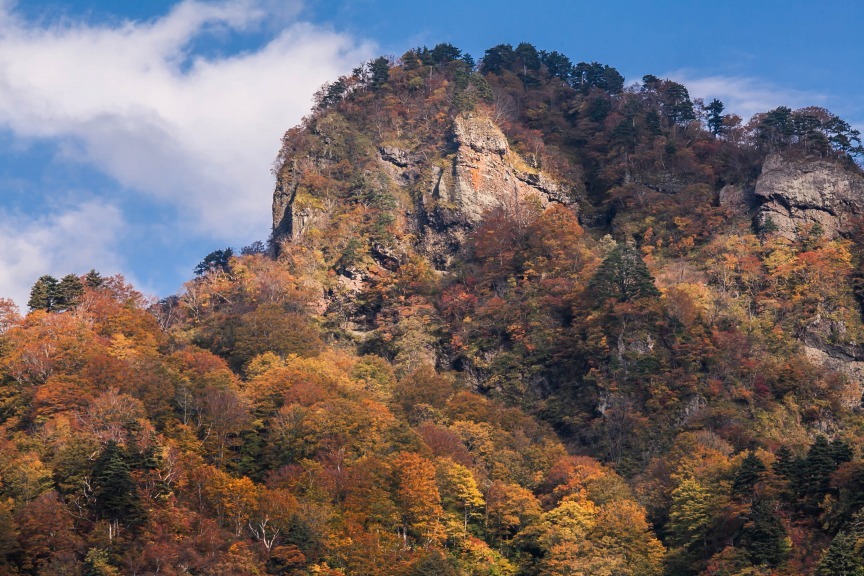 岩山のある風景_b0128609_12020998.jpg