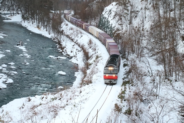 藤田八束の鉄道写真@ 路面電車に注目、観光は駅と鉄道、路面電車を見直す・・・そして歴史探訪_d0181492_08340246.jpg