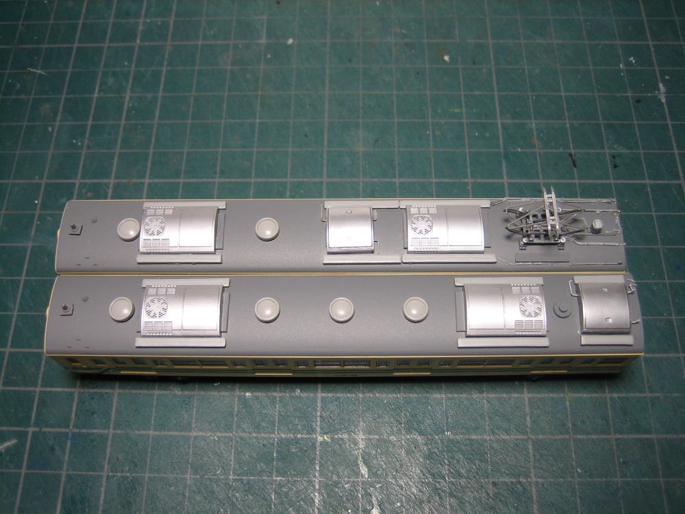 101系南武支線 浜3編成JR仕様をつくろう その3_e0120143_2244167.jpg