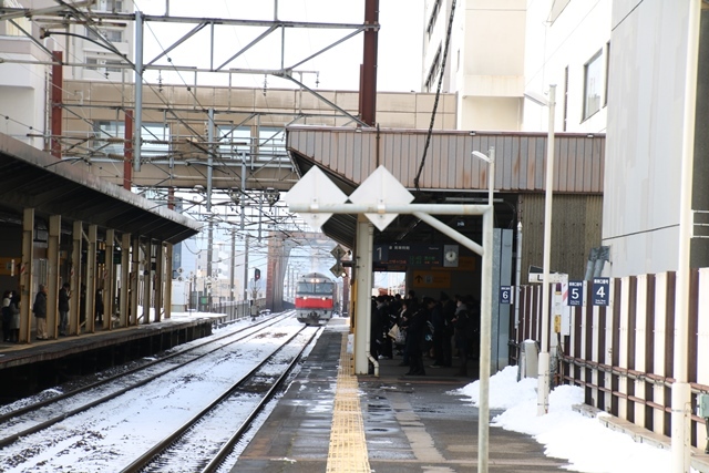 藤田八束の鉄道写真・・・鉄道の観光化を真剣に取り組むべき(北海道千歳線)_d0181492_15544375.jpg