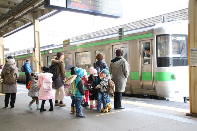 藤田八束の鉄道写真・・・鉄道の観光化を真剣に取り組むべき(北海道千歳線)_d0181492_15572968.jpg