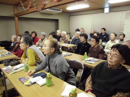 サロンにきんさい ~高齢者のための交通安全・防犯教室~_f0229523_18455436.jpg