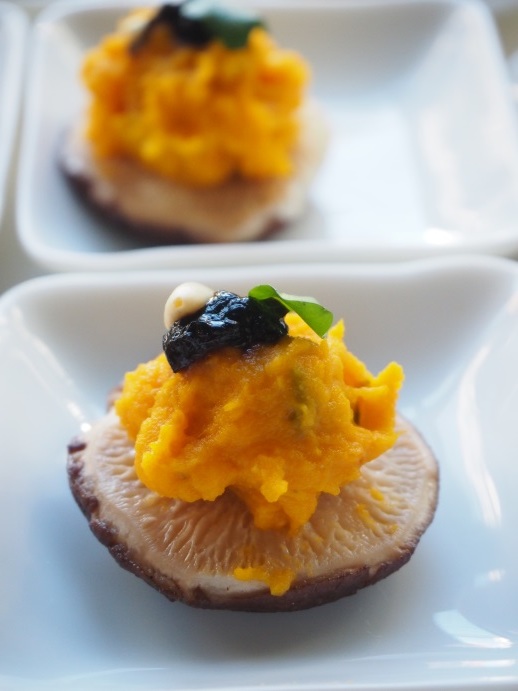 チーズ入り南瓜餡の椎茸ソテー_e0148373_11435425.jpg