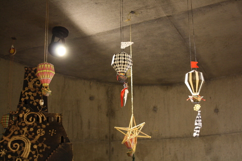 「魔女と、ステキな暮らし方」 Go ballooning !! _a0260022_23413941.jpg