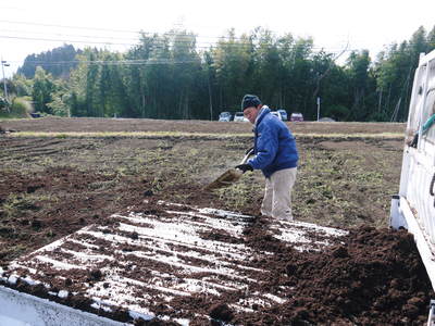 菊池水源里山ニンジン　平成28年度の無農薬・無化学肥料栽培のニンジンの発送をスタートします！_a0254656_17561429.jpg