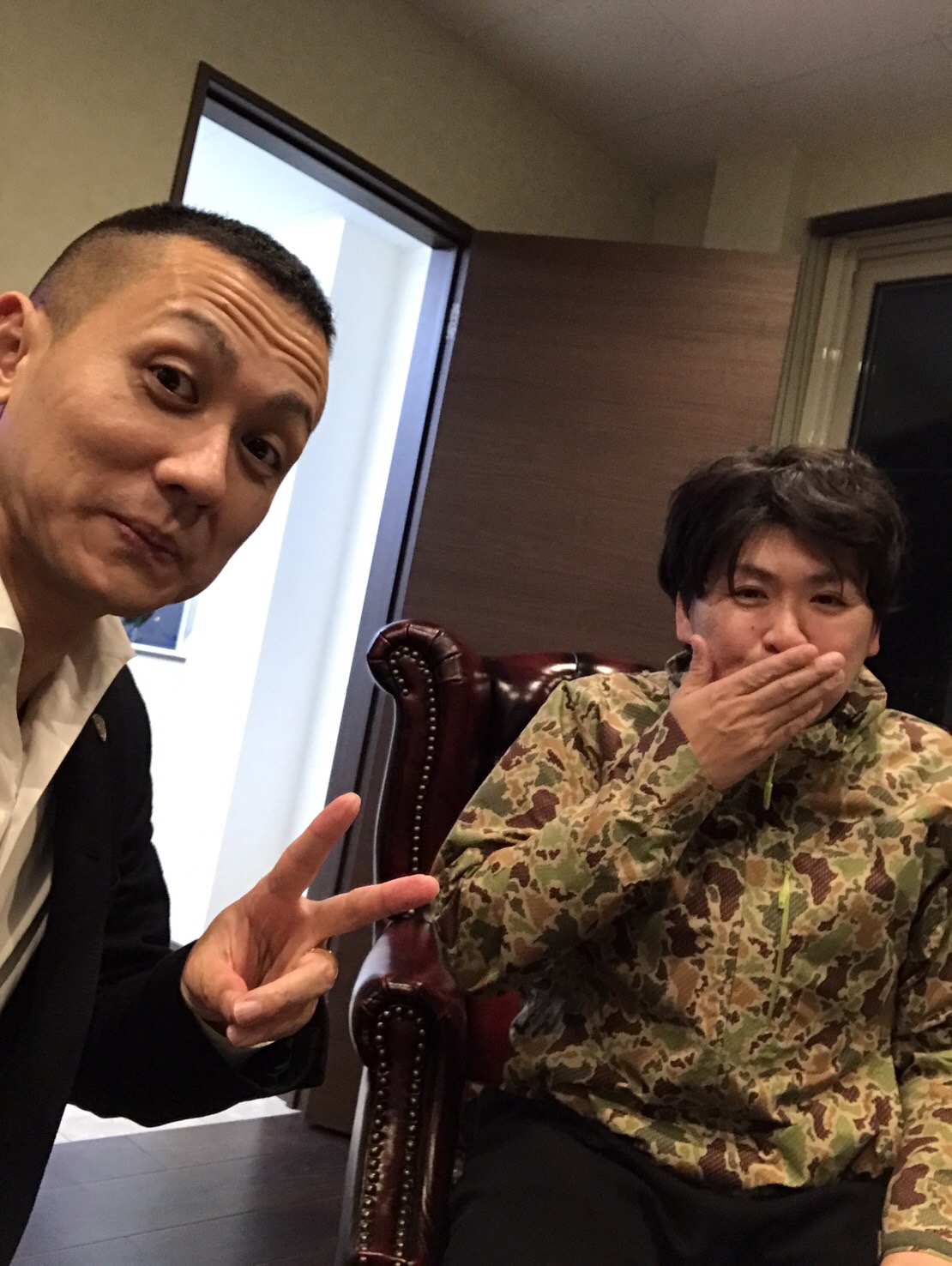 12月17日 土曜日 KENブログ ランクル ハマー アルファード_b0127002_22572666.jpg