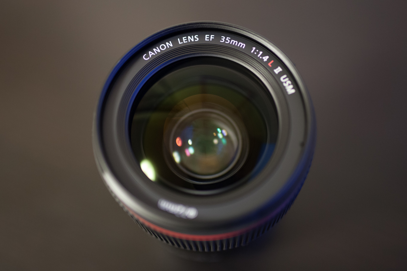 Canon EF35mm F1.4L II USM : Full of LIFE Canon EF35mm F1.4L II USM : Full of LIFE