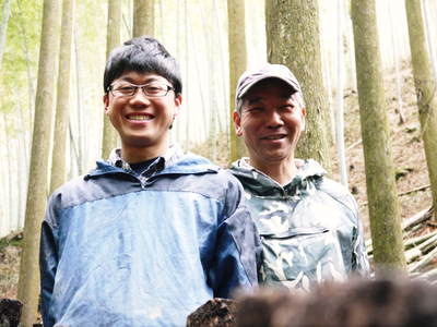 原木しいたけ 大変お待たせしました!原木生しいたけを12月23日(金)分より再受注します!_a0254656_18314855.jpg