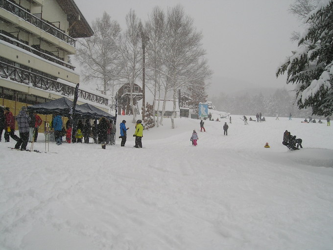 スキー場オープン_c0155576_1120956.jpg
