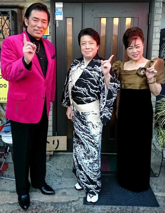 「秀治と銀次の素敵なお店み~つけた!」1月放送分ロケ中!_b0083801_18111629.jpg