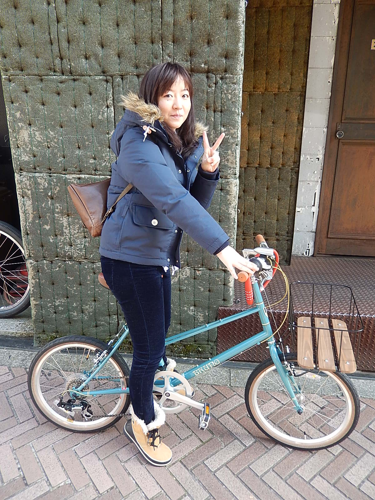 12月18日　渋谷　原宿　の自転車屋　FLAME bike前です_e0188759_16351932.jpg