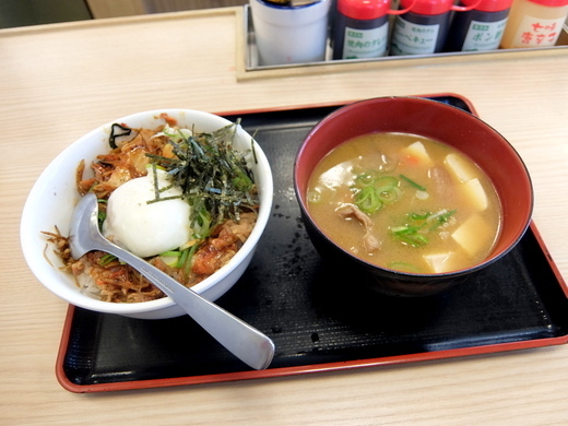 【乞食魂】松屋 クーポンビビン丼 並、豚汁変更【最大限利用】_d0188613_02581778.jpg