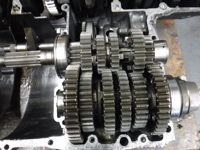kawasaki ZL900 エンジンオーバーホールでござる。その5_a0163159_00390530.jpg