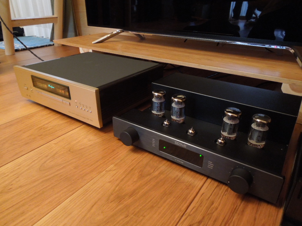 お宅訪問記【Accuphase、OCTAVE、DYNAUDIO、Jorma Design、Cold ray】_c0113001_17341239.jpg