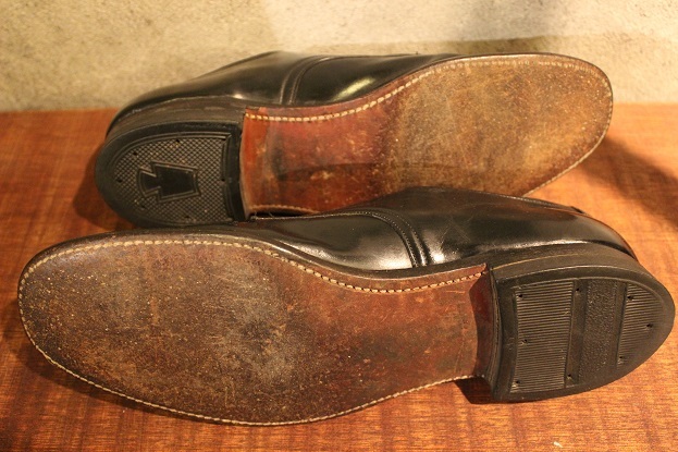 U.S.NAVY SERVICE SHOES (アメリカ海軍サービスシューズ) ご紹介_f0191324_08515699.jpg