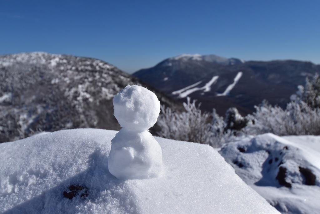 2016/12/18 湯ノ丸山～烏帽子岳　モフモフ雪と戯れながら_a0340812_08340974.jpg