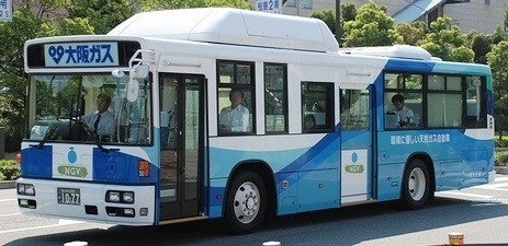 日本交通(大阪) 日デKL-UA452KAN +西工96MC CNG車_e0030537_22500921.jpg