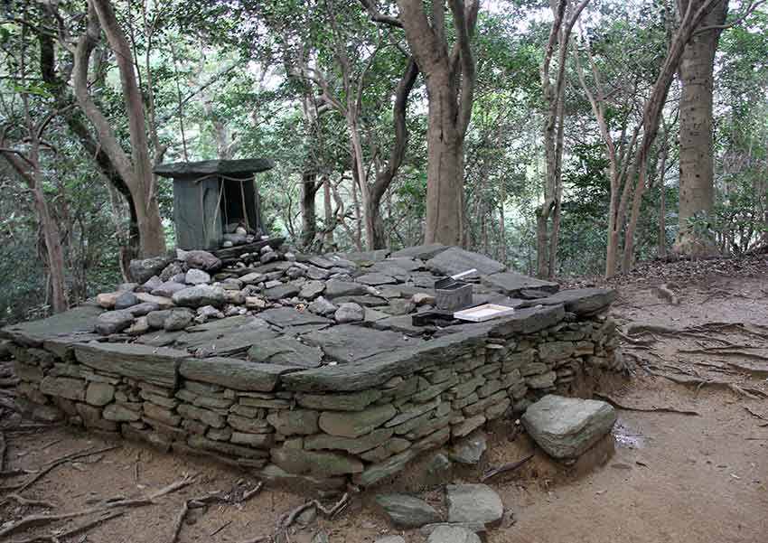 式内社「天石門別八倉比売神社」と「大泉神社」♪_d0058941_21212612.jpg