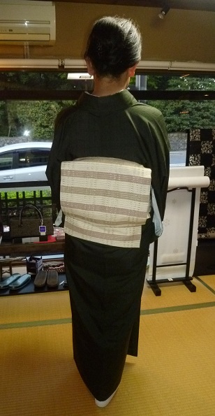 結城紬のお客様(その1)お洒落な帯のお客さま。_f0181251_17472125.jpg