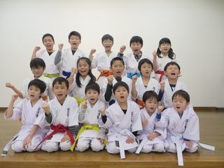 木曜空手　前田教室・手稲教室　稽古納め!_c0118332_22104900.jpg