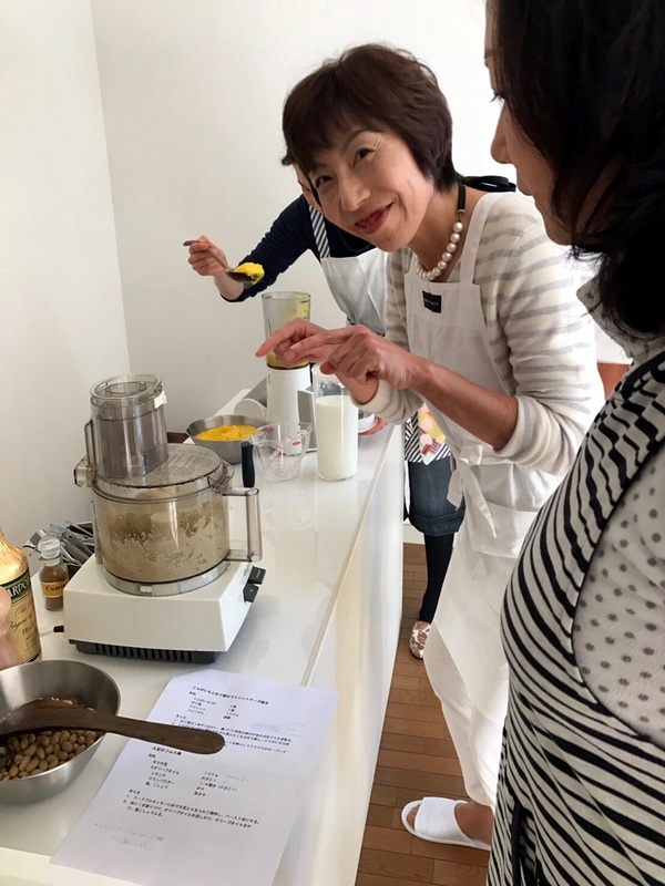 李映林先生&コウ静子先生のお料理教室へ_d0210450_9411431.jpg