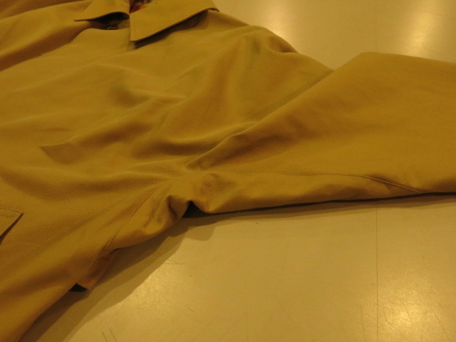 \"SOURCE-TAP × TheThreeRobbers ALL WEATHER COAT\"ってこんなこと。_c0140560_16564840.jpg