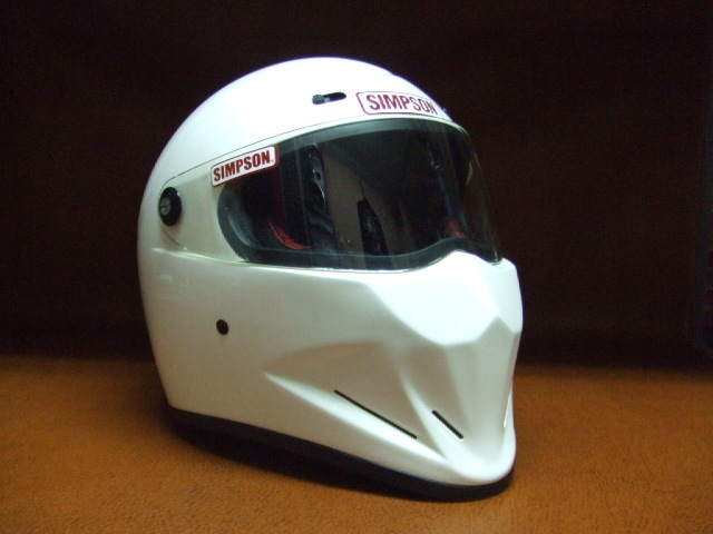 SIMPSON DIAMONDBACK Helmet Repair シンプソン ダイヤモンドバック ヘルメットリペア ヘルメット修理店 :  HELMET REPAIR ヘルメットリペア ニコニコモータース