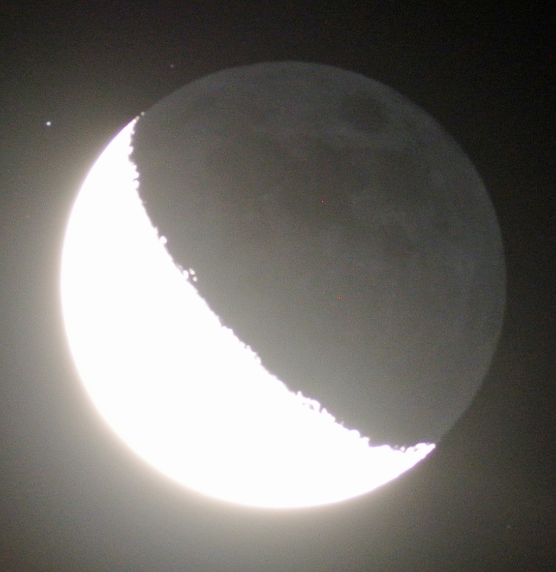 未明の月と地球照（2016年12月23日、月齢23.4）_c0350853_06264436.jpg