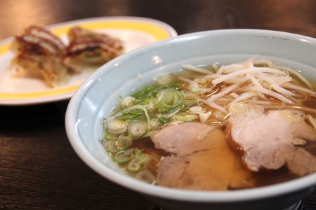 ラーメン・餃子_b0069366_22142173.jpg