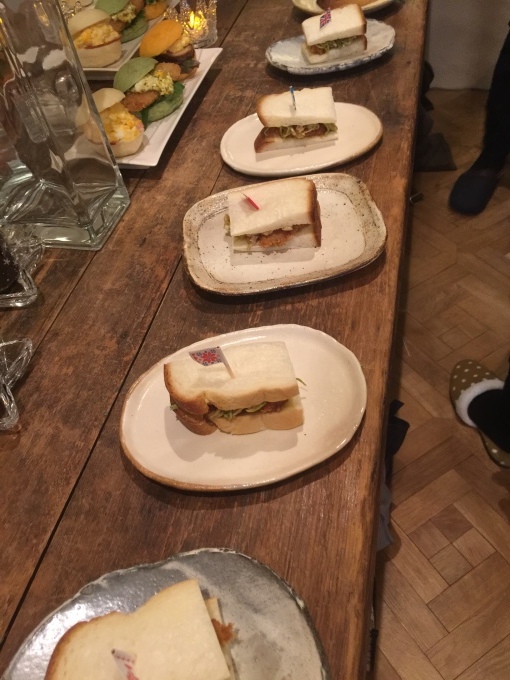 e0272870_15361136.jpeg