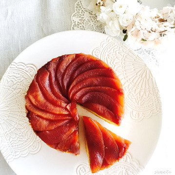 カラメルアップルケーキ Sweet
