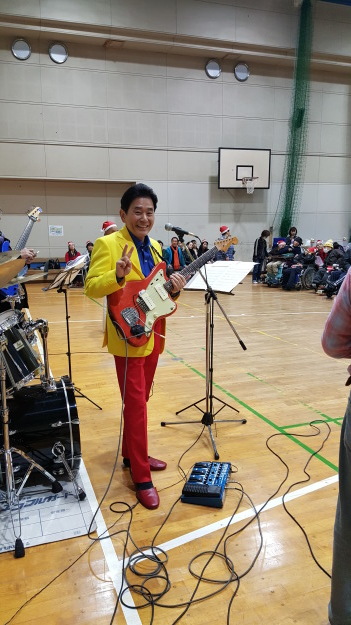 慰問ライブで盛り上がりました🎵😄_e0119092_11553813.jpg