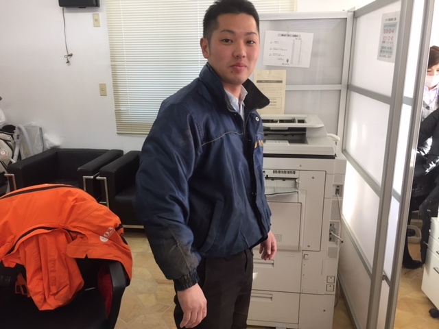 12月24日(土)☆TOMMY アウトレット☆セレナK様納車♪T様クラウン陸送出発(*・∀・*)ノあゆぶろぐ☆_b0127002_17085661.jpg