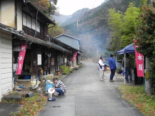 坂本屋の餅つき2016_f0213825_10242312.jpg