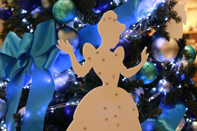 【渋谷ヒカリエ】 〜ディズニー・クリスマス・マジック2016〜_f0348831_18022865.jpg
