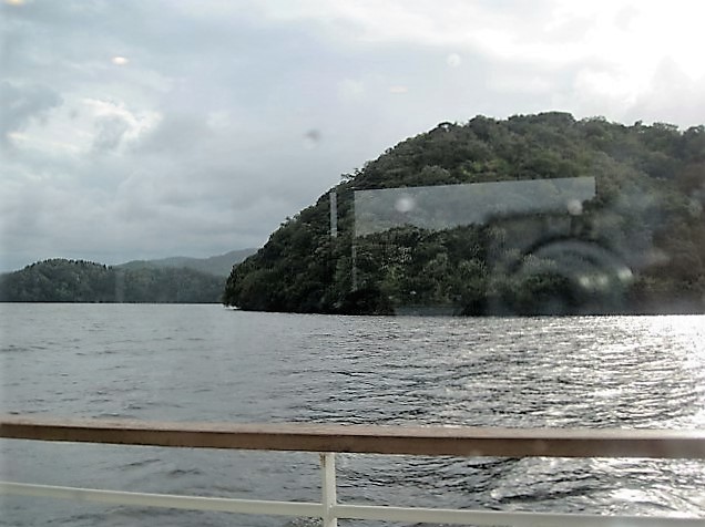f0379049_02263623.jpg